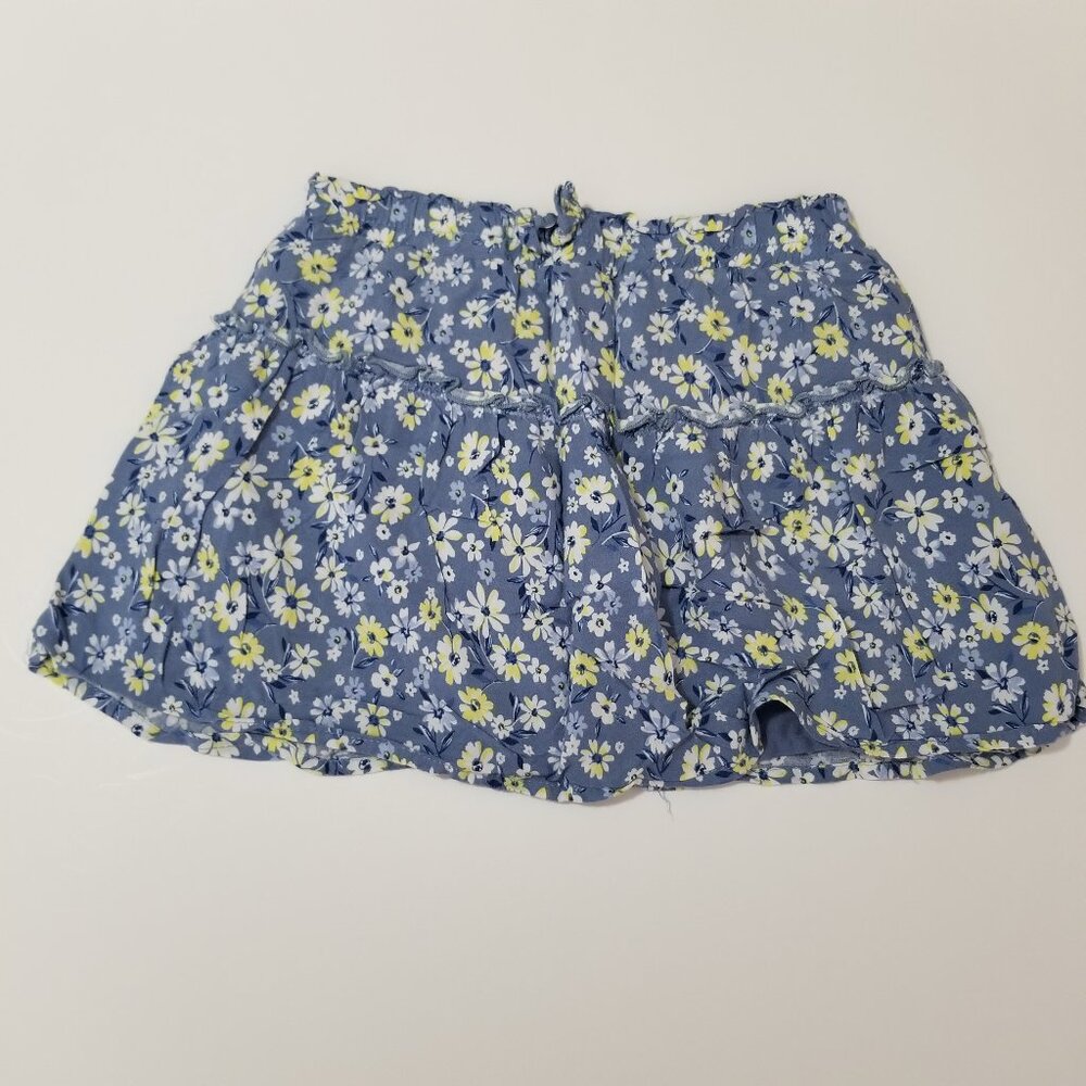 Btween little girl floral skirt size 7 (F21)